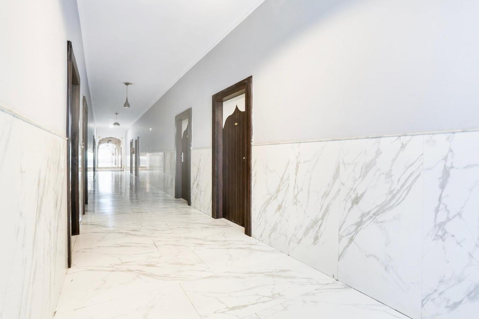 Super Collection O Bhiwadi Hotel Ngoại thất bức ảnh
